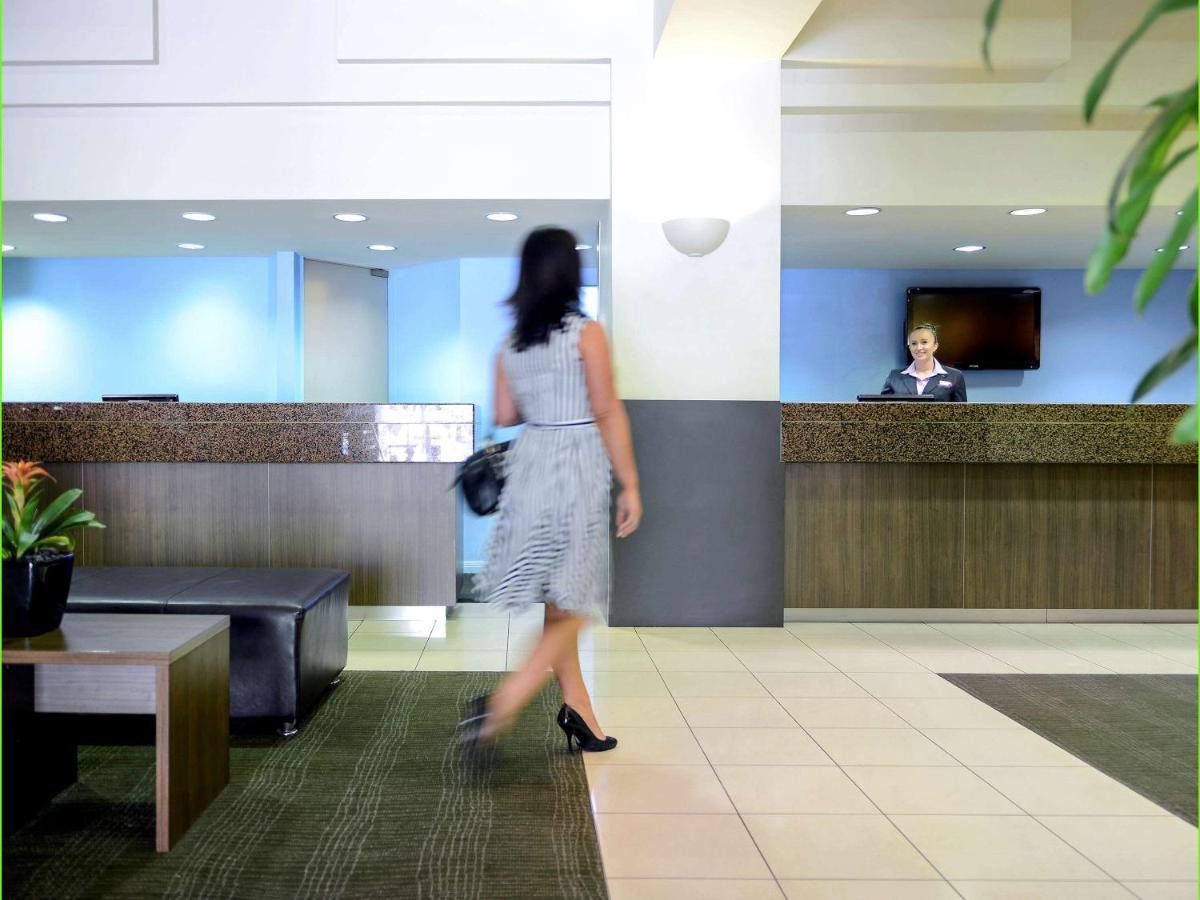 Hotel Ibis Styles Adelaide Grosvenor Extérieur photo